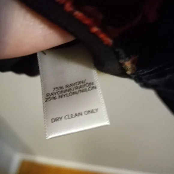 NWT Loft Off the Shoulder floral print Top Size XS - Picture 10 of 11